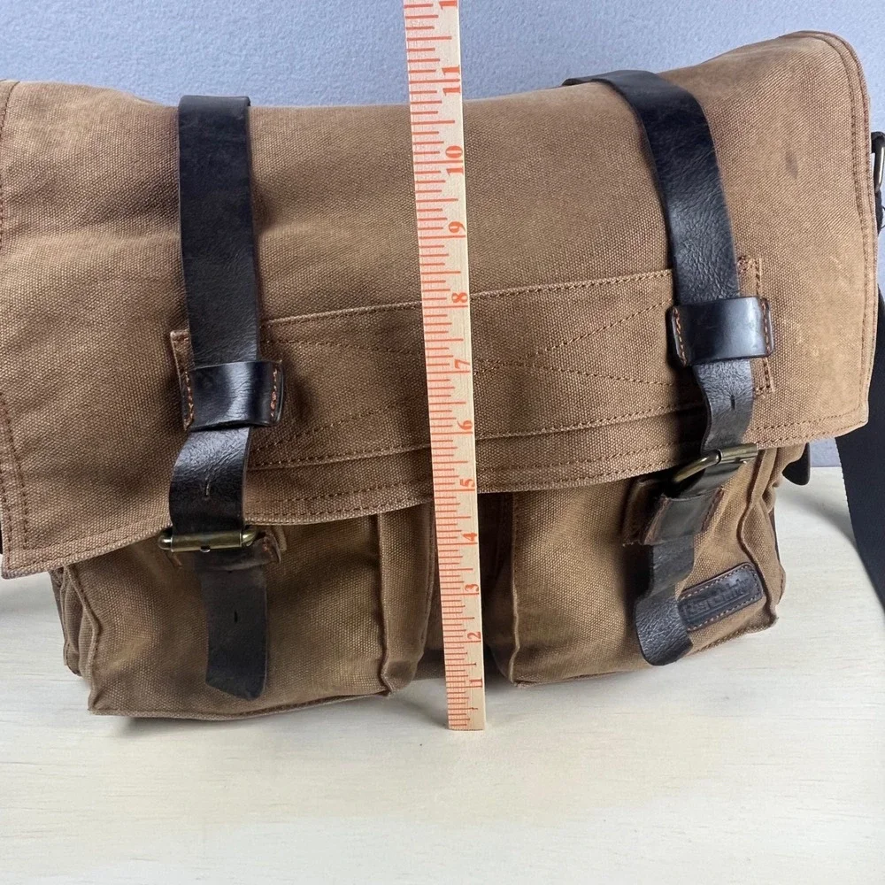 Berchirly canvas messenger